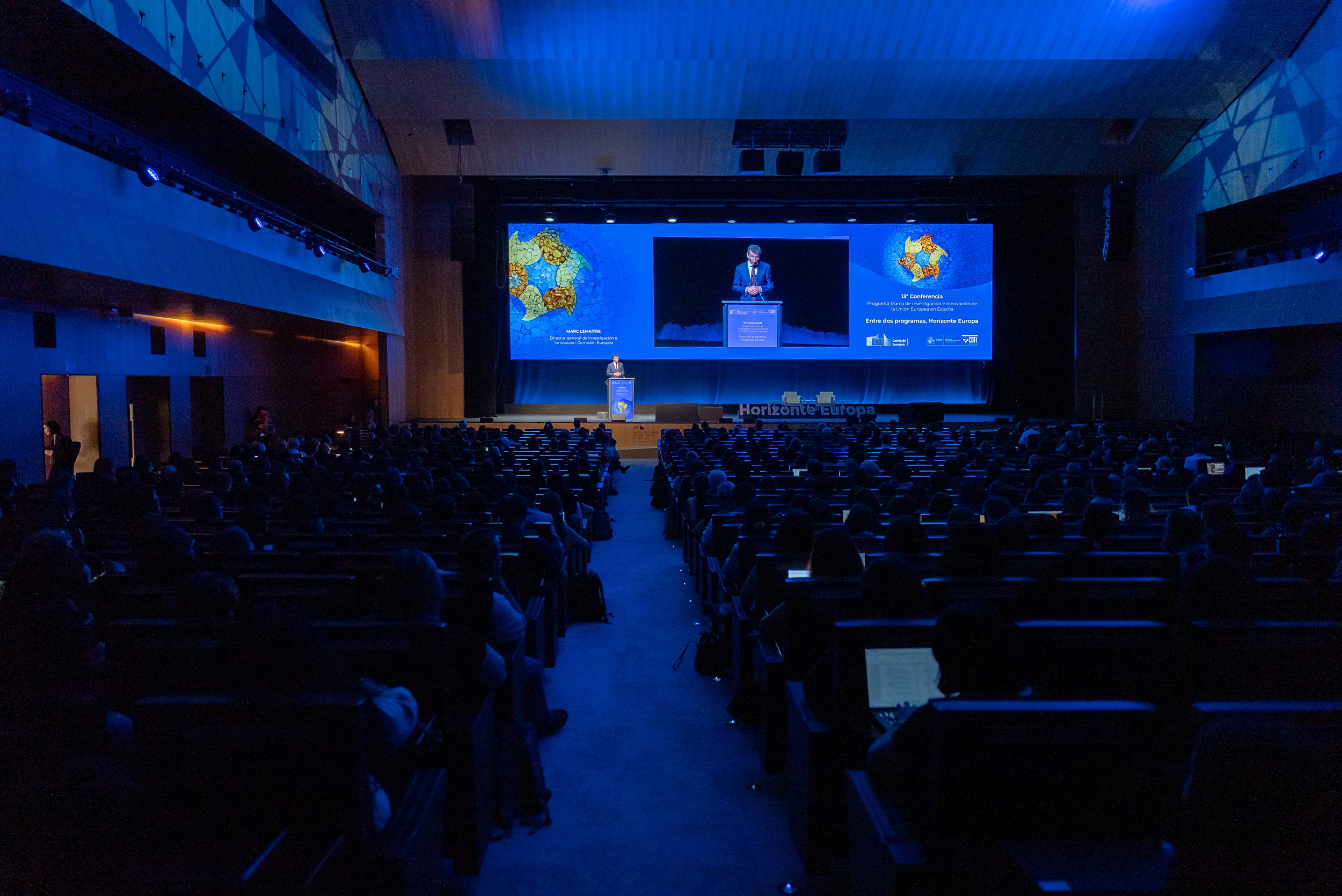 ES_Barcelona_13a_Conferencia_PM-204.jpg