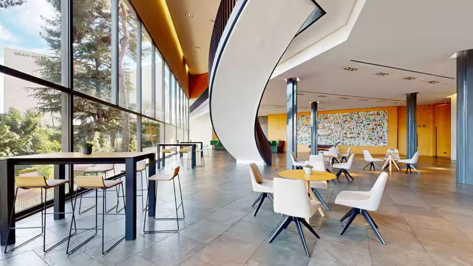Foyer2.png